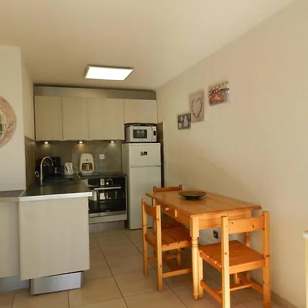 Location T2 Climatise, Proche Plage, Parking Privatif A - Fr-1-251-747 *