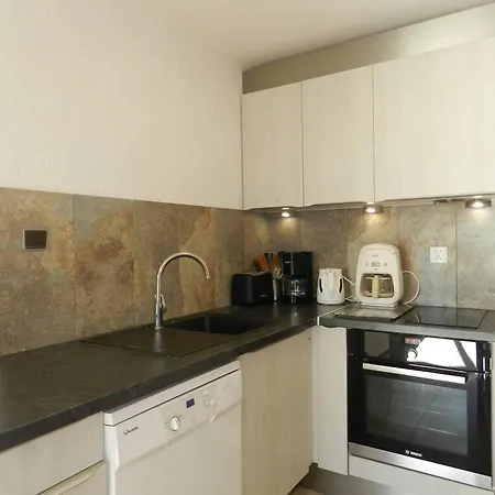 Location T2 Climatise, Proche Plage, Parking Privatif A - Fr-1-251-747 아파트